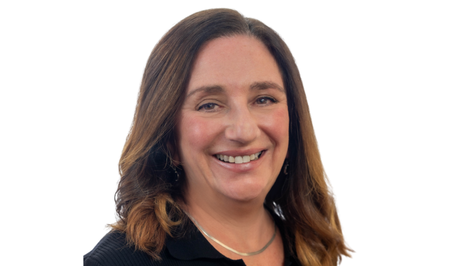 Deb O'Brien headshot